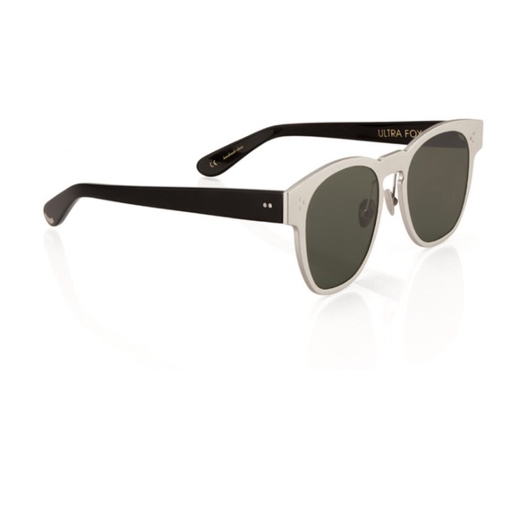 Wildfox Ultra Classic Sunglasses - Picture 4 of 5